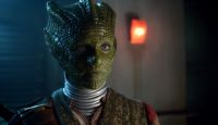 [Vastra.]